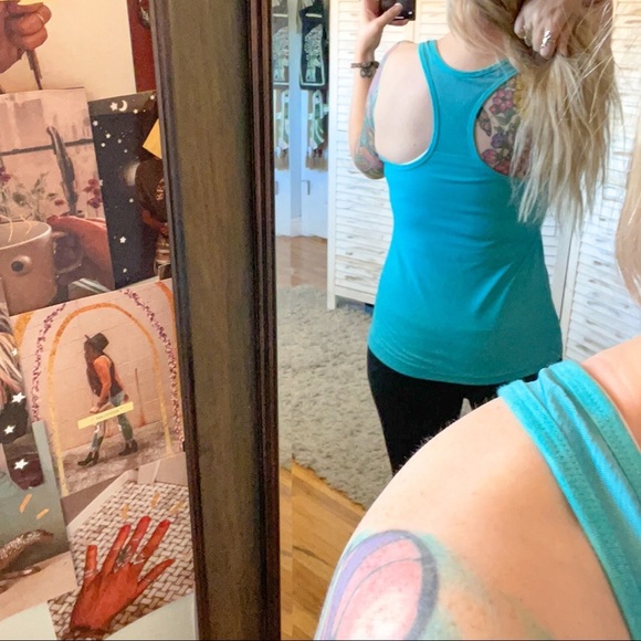 GAP FIT | Racerback Teal Blue Activewear Tank Top - Picture 2 of 6